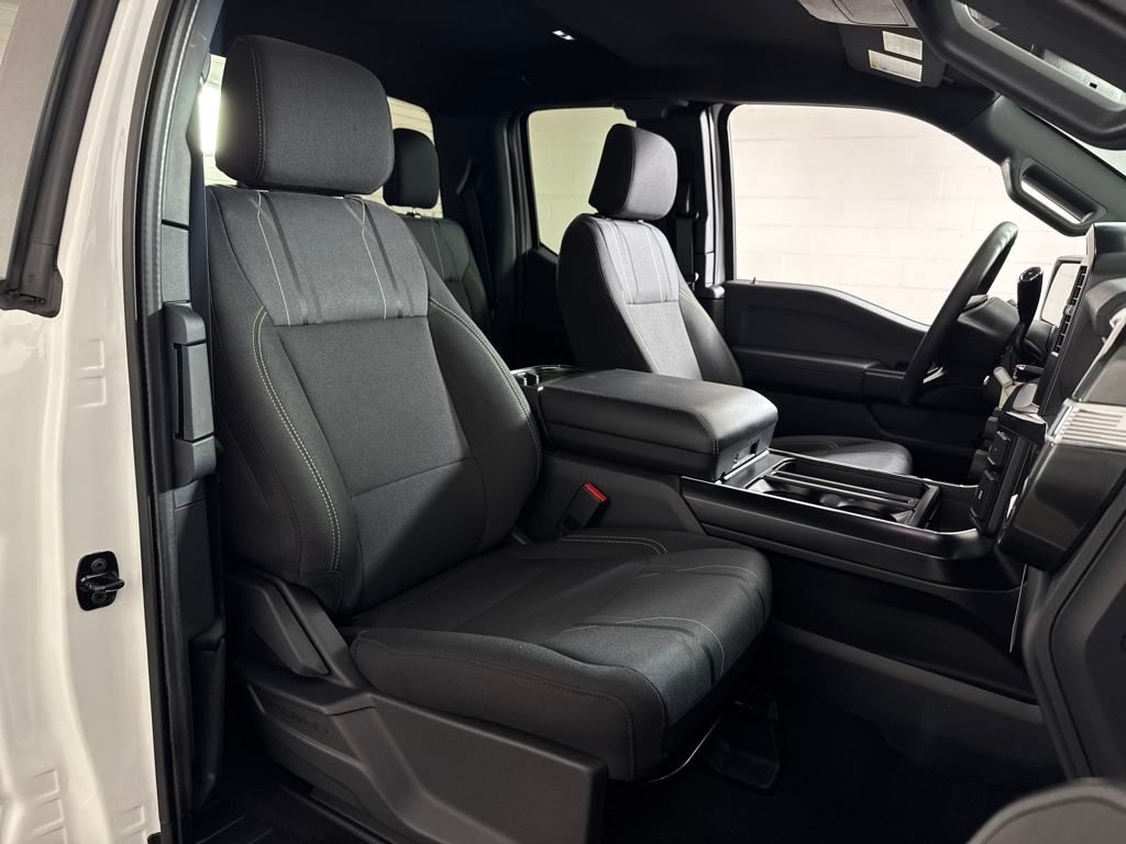 2025 Ford F-150 STX photo 15