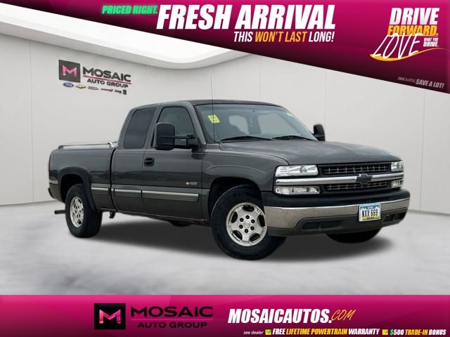 Used 2001 Chevrolet Silverado 1500 LS Cars