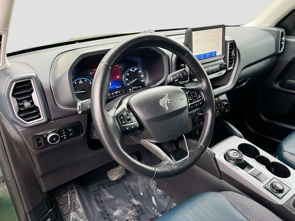 Used 2023 Green Ford Outer Banks image 9