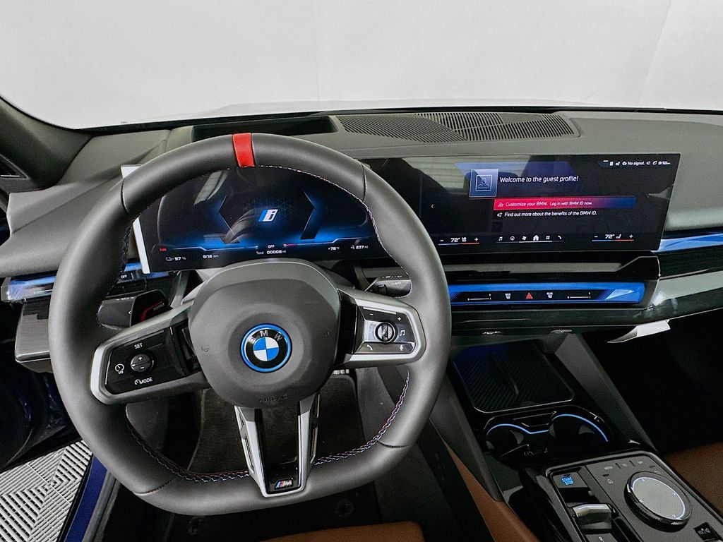 Thumbnail: 2025 BMW i5 - 10