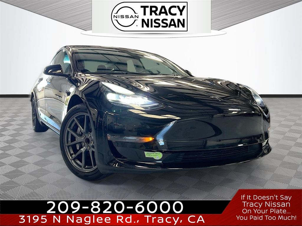 Solid Black 2023 Tesla Model 3 RWD Sedan Rear-Wheel Drive 1-Speed Automatic