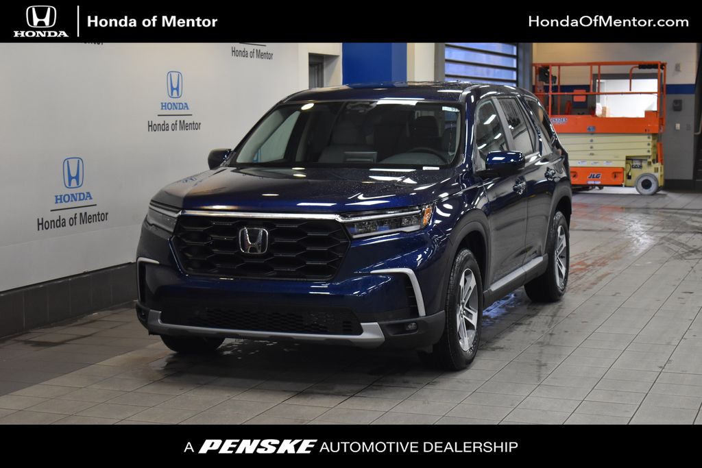 Thumbnail: 2025 Honda Pilot - 1