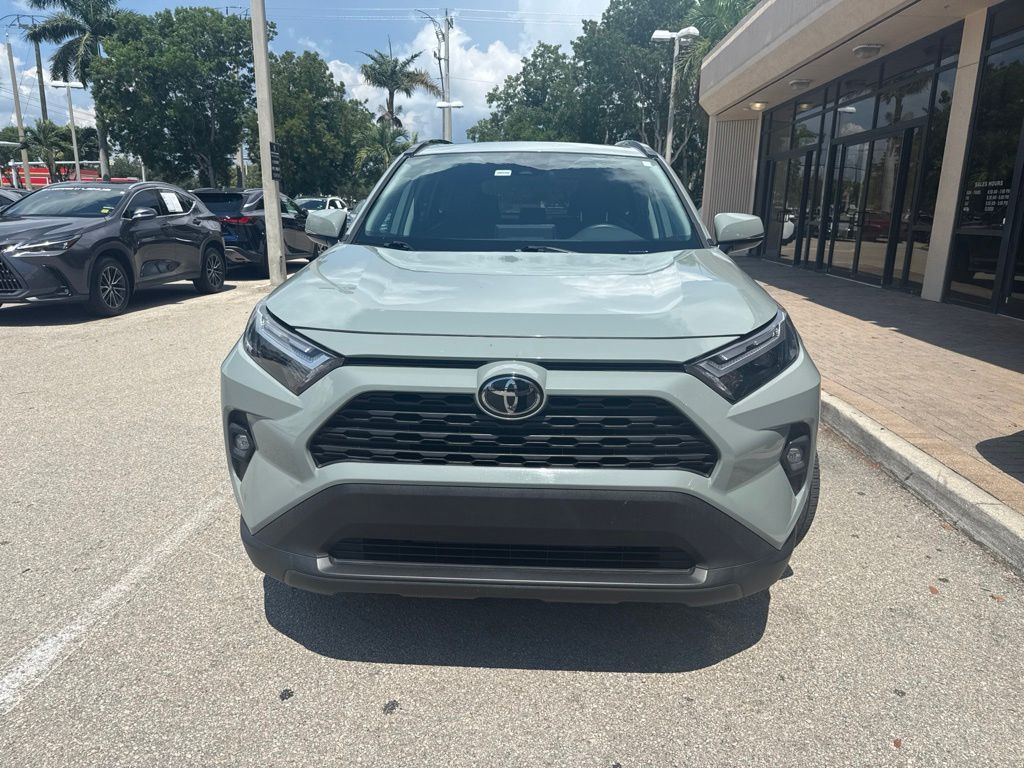 Used 2022 Gray Toyota XLE Premium image 2