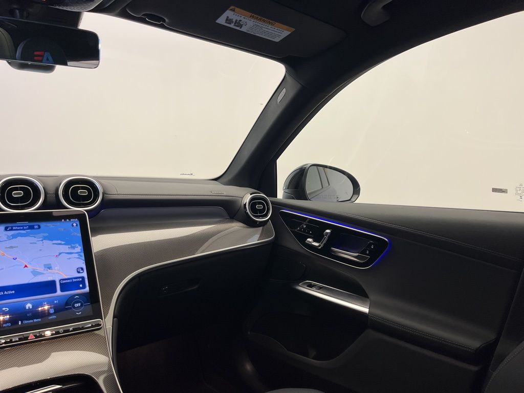 Thumbnail: 2025 Mercedes-Benz GLC - 25