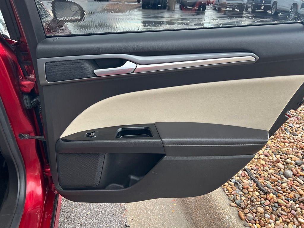 Used 2014 Ford Fusion Sedan