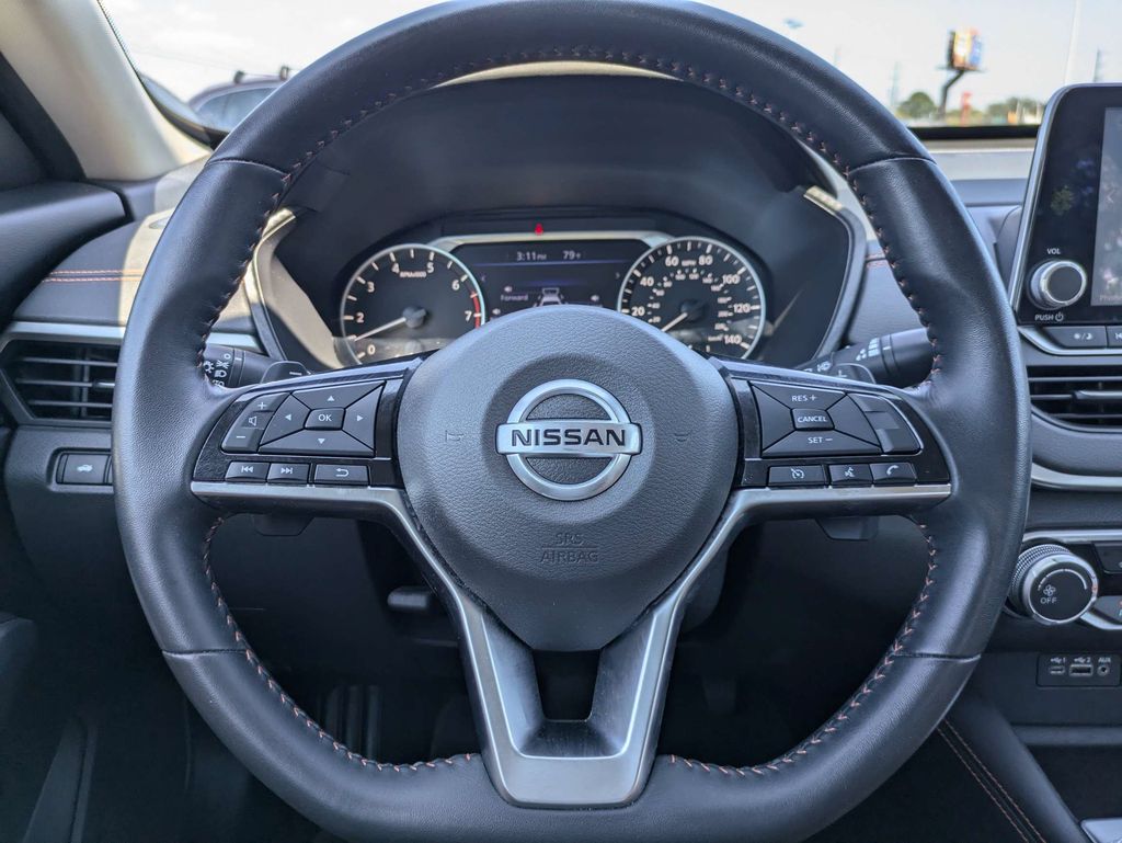 2020 Nissan Altima SR