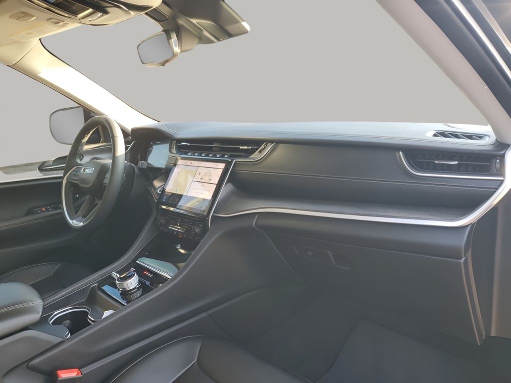 Used Car 2023 Jeep Grand Cherokee  Limited For Sale Under $30,000 In Austin, Texas