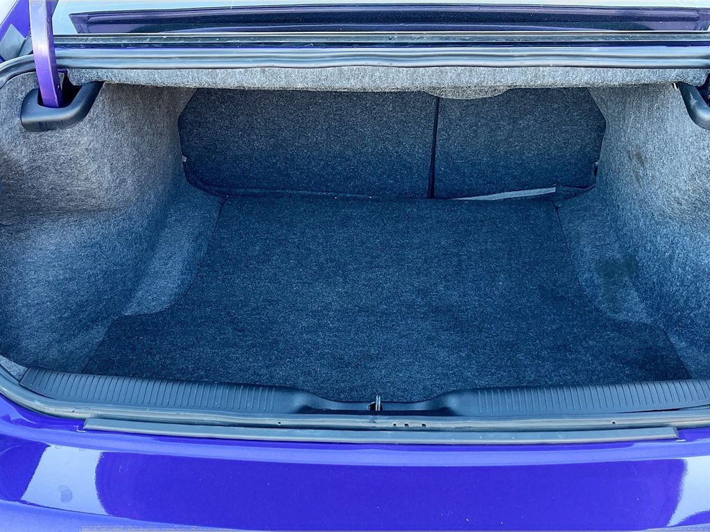 Used 2023 Purple Dodge R/T Scat Pack image 27