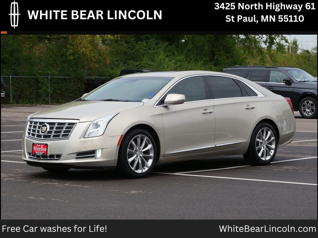 Silver Coast Metallic 2014 Cadillac XTS Sedan All-Wheel Drive 6-Speed Automatic