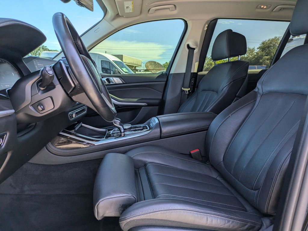 2021 BMW X7 xDrive40i