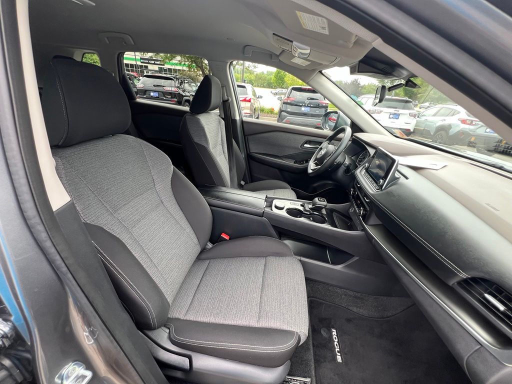 Used 2023 Nissan Rogue SUV