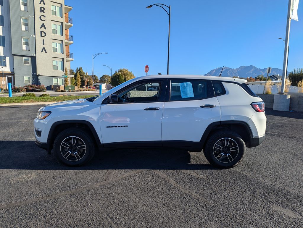 2017 Jeep New Compass Sport 8