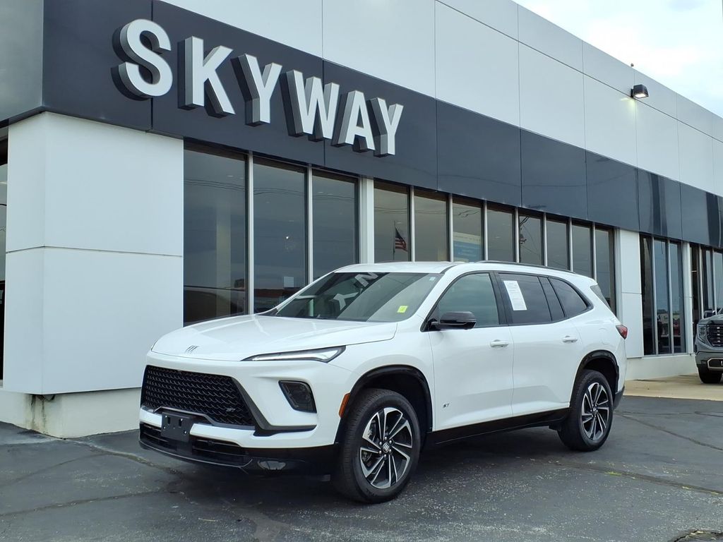 Summit White 2026 Buick Enclave SUV / Crossover Front-Wheel Drive 8-Speed Automatic