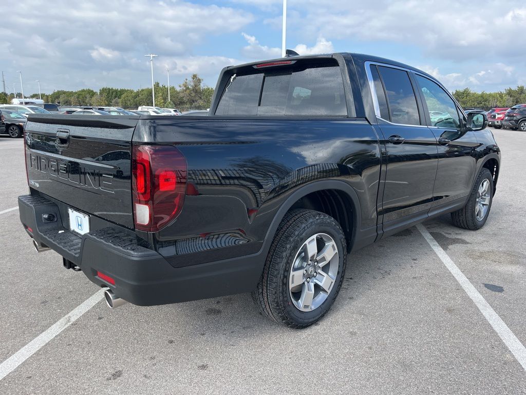Thumbnail: 2026 Honda Ridgeline - 3