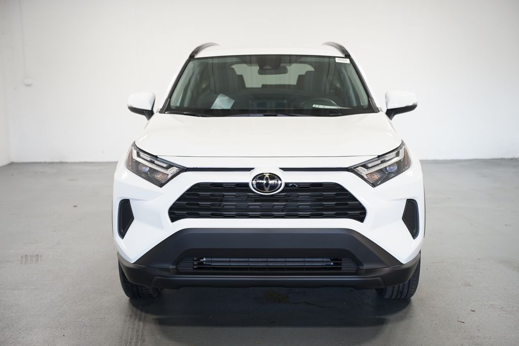 Thumbnail: 2025 Toyota RAV4 - 2