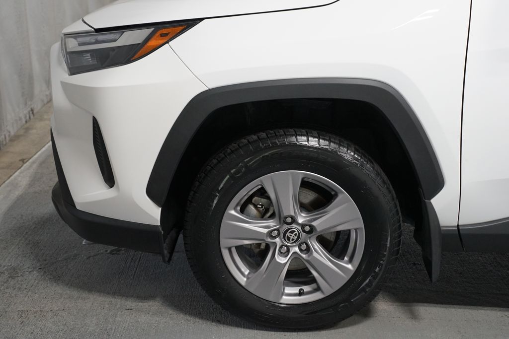 Thumbnail: 2024 Toyota RAV4 - 5