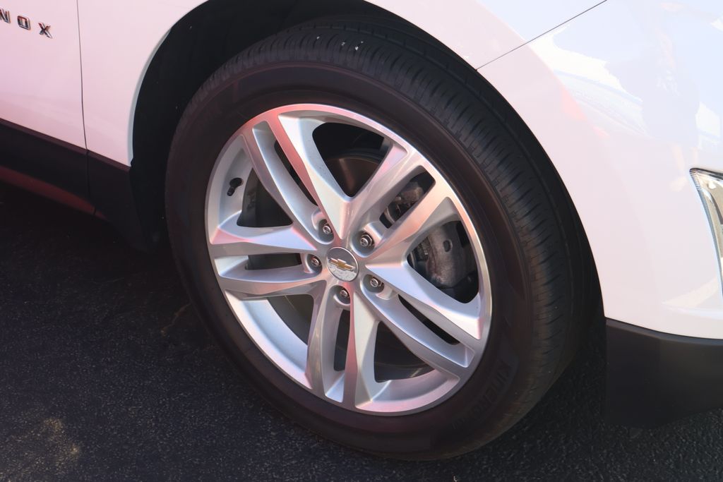 Thumbnail: 2021 Chevrolet Equinox - 7