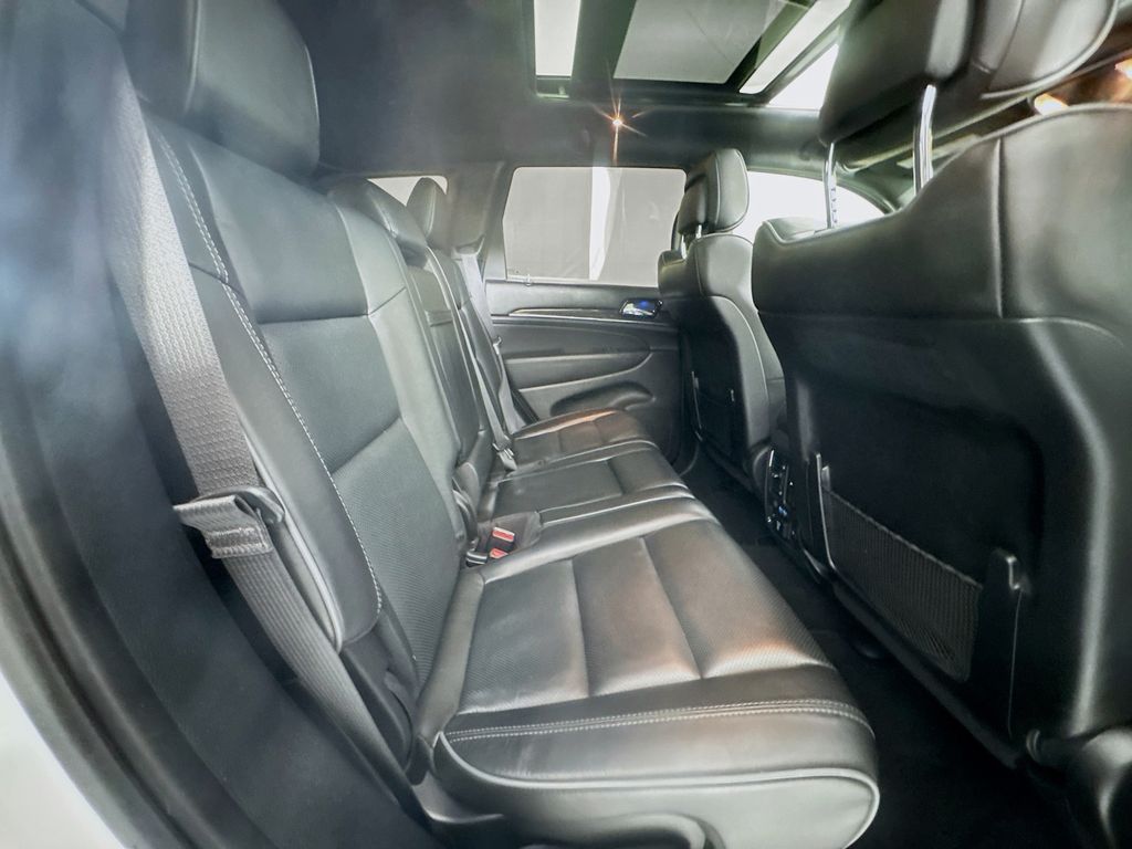 Used Car 2020 Jeep Grand Cherokee  Overland For Sale Under $25,000 In Austin, Texas