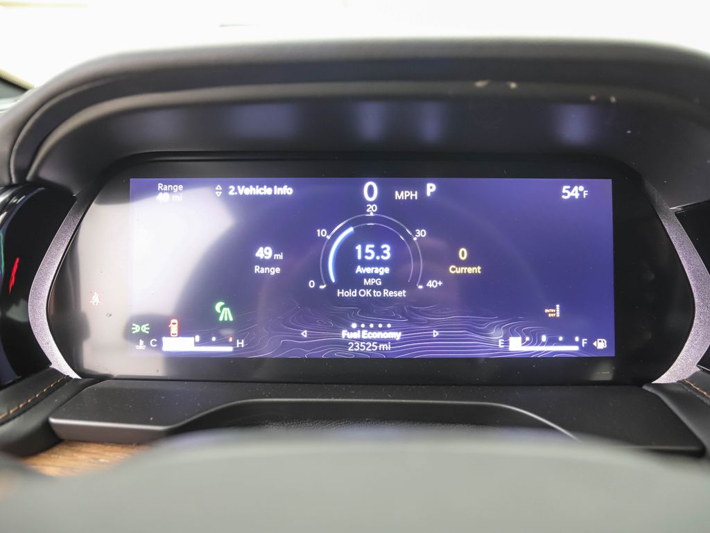 Thumbnail: 2022 Jeep Grand Cherokee - 14