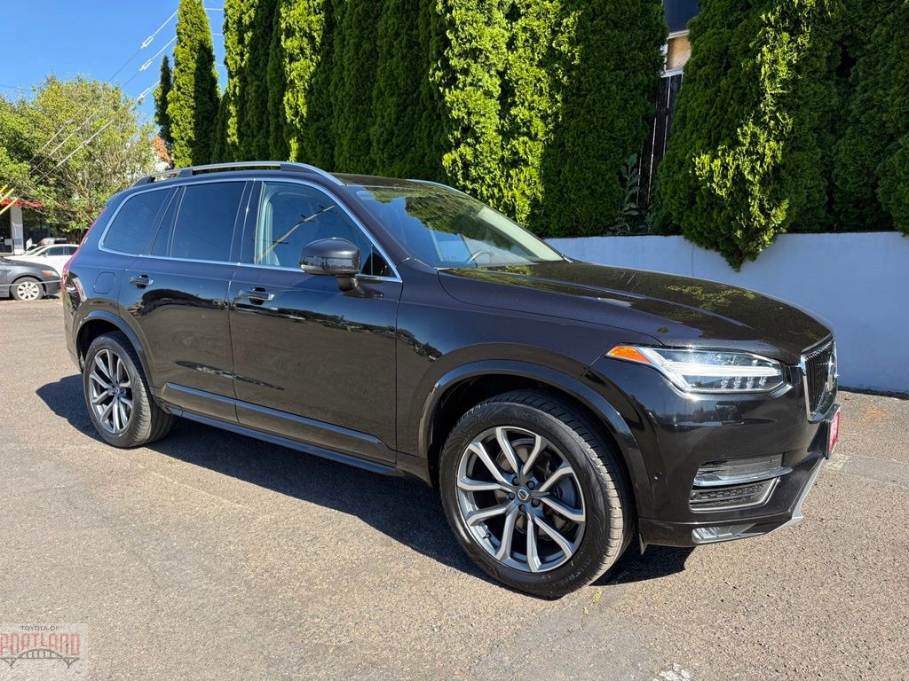 Onyx Black Metallic 2017 Volvo XC90 T6 Momentum AWD SUV / Crossover All-Wheel Drive Automatic