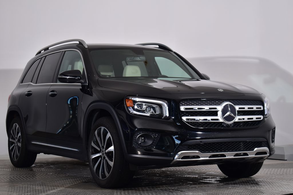 Thumbnail: 2021 Mercedes-Benz GLB - 7