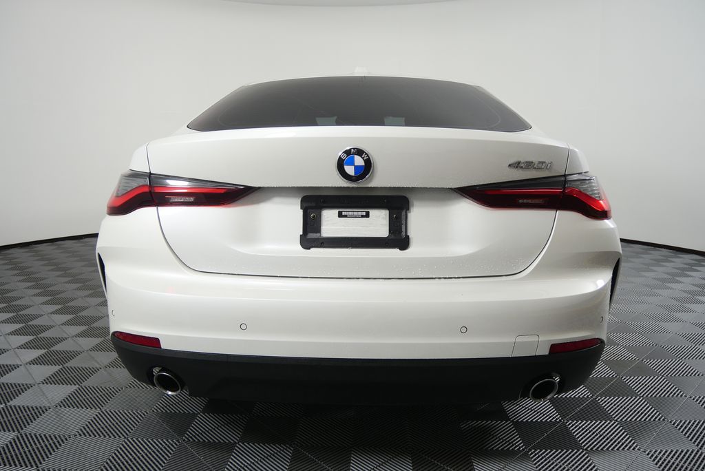 Thumbnail: 2023 BMW 4 Series - 4