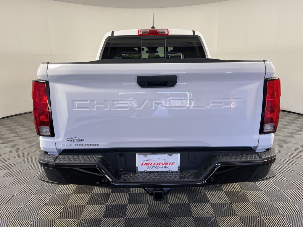 Thumbnail: 2026 Chevrolet Colorado - 4