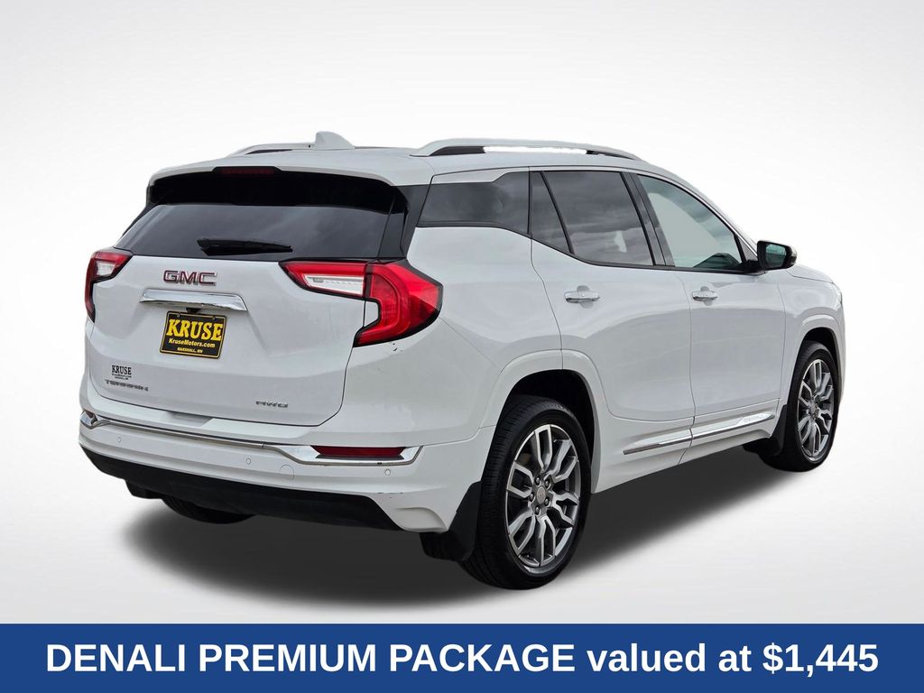 2024 GMC Terrain Denali