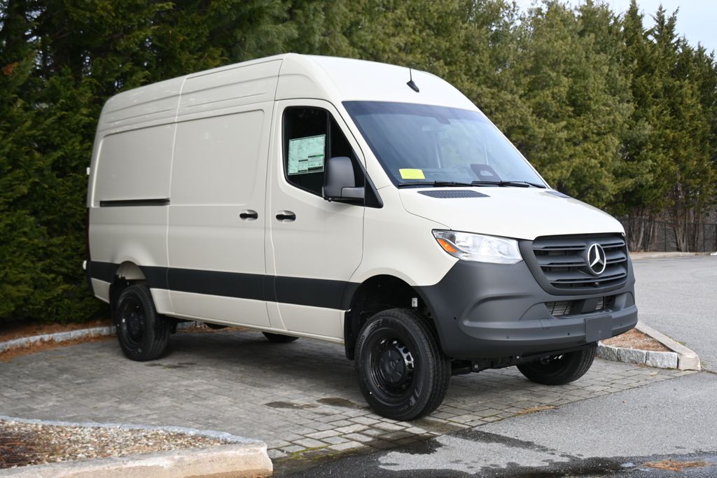 Thumbnail: 2026 Mercedes-Benz Sprinter - 9