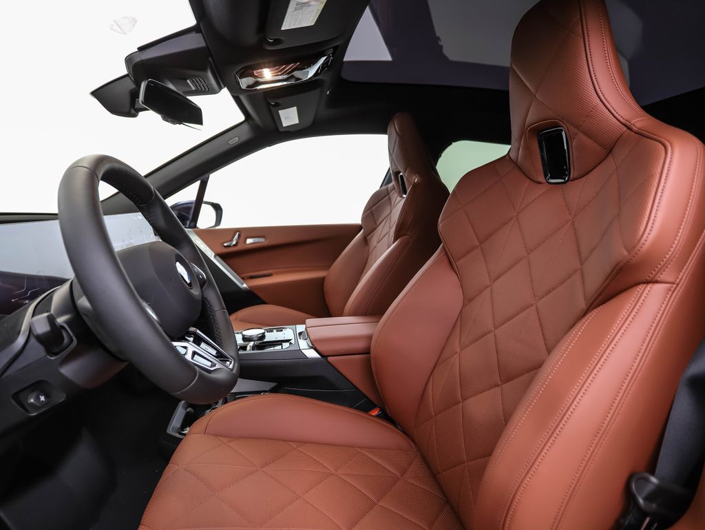 Thumbnail: 2026 BMW iX - 11