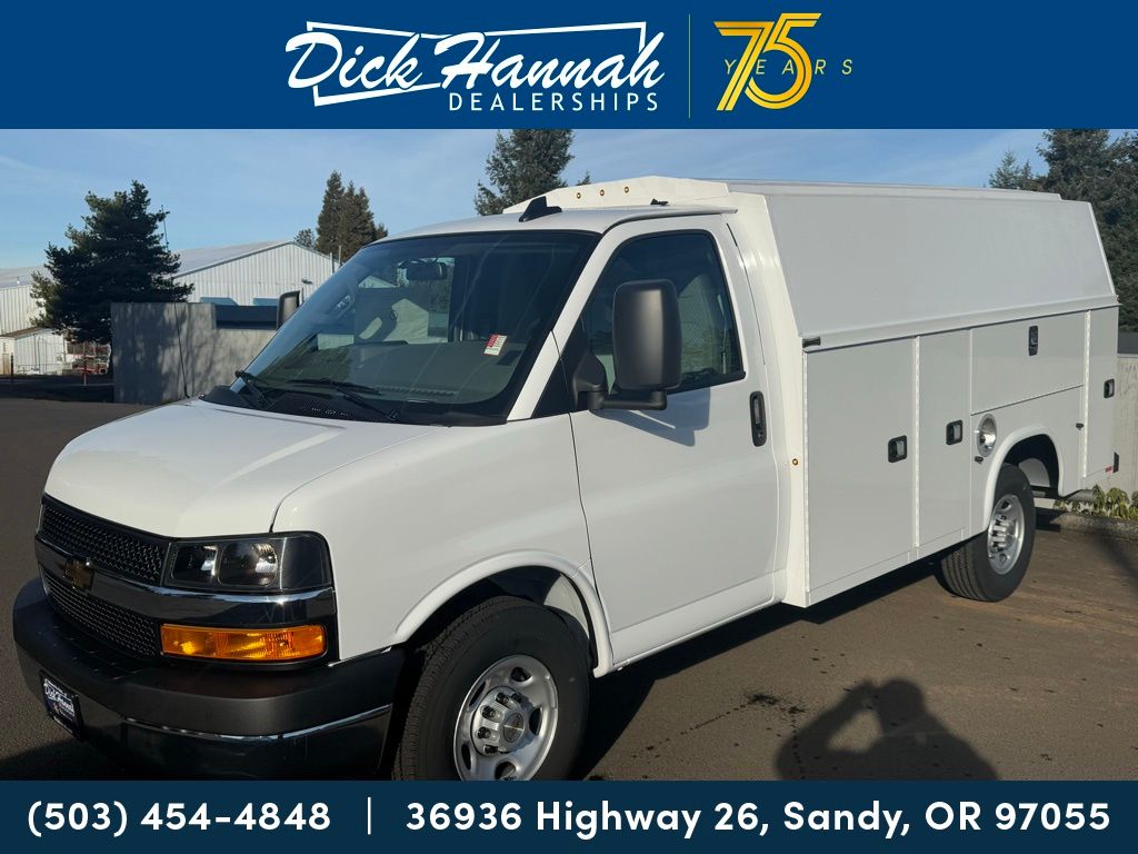 2024 Chevrolet Express 3500 WT