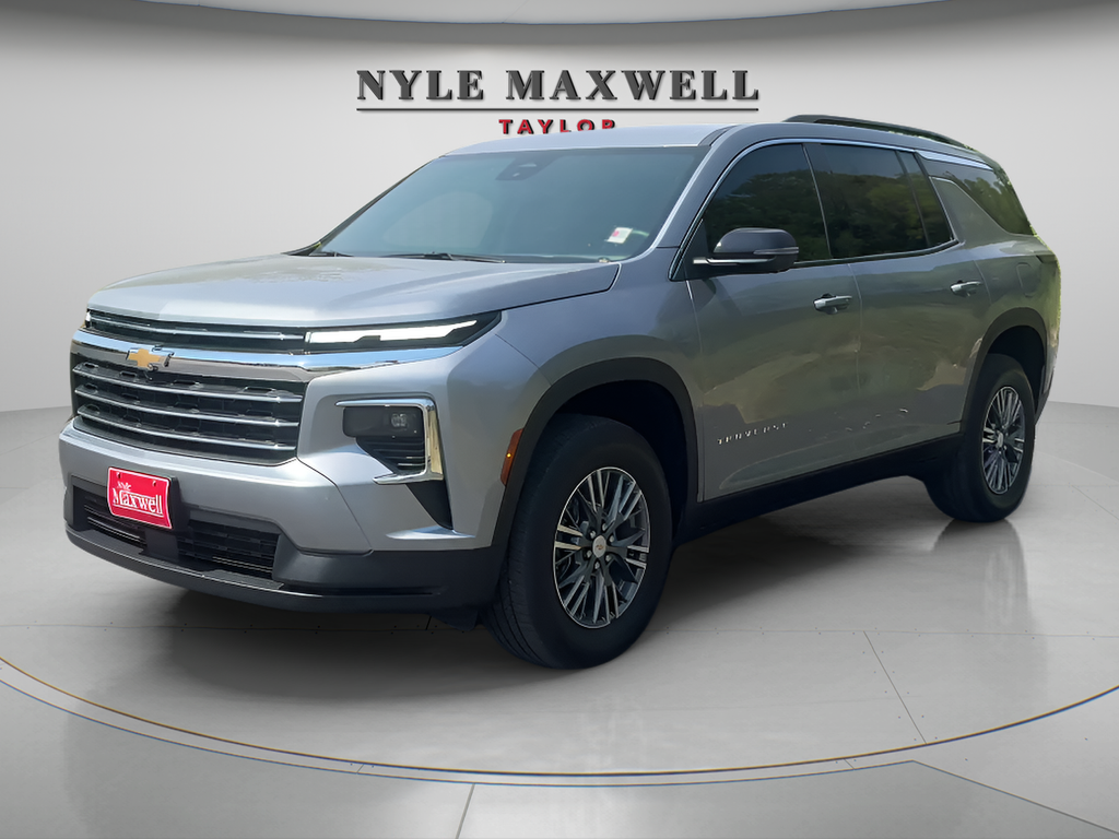 2025 Chevrolet Traverse Gris (Sterling Gray Metallic) SUV/Crossover Tracción delantera 8 velocidades Automática