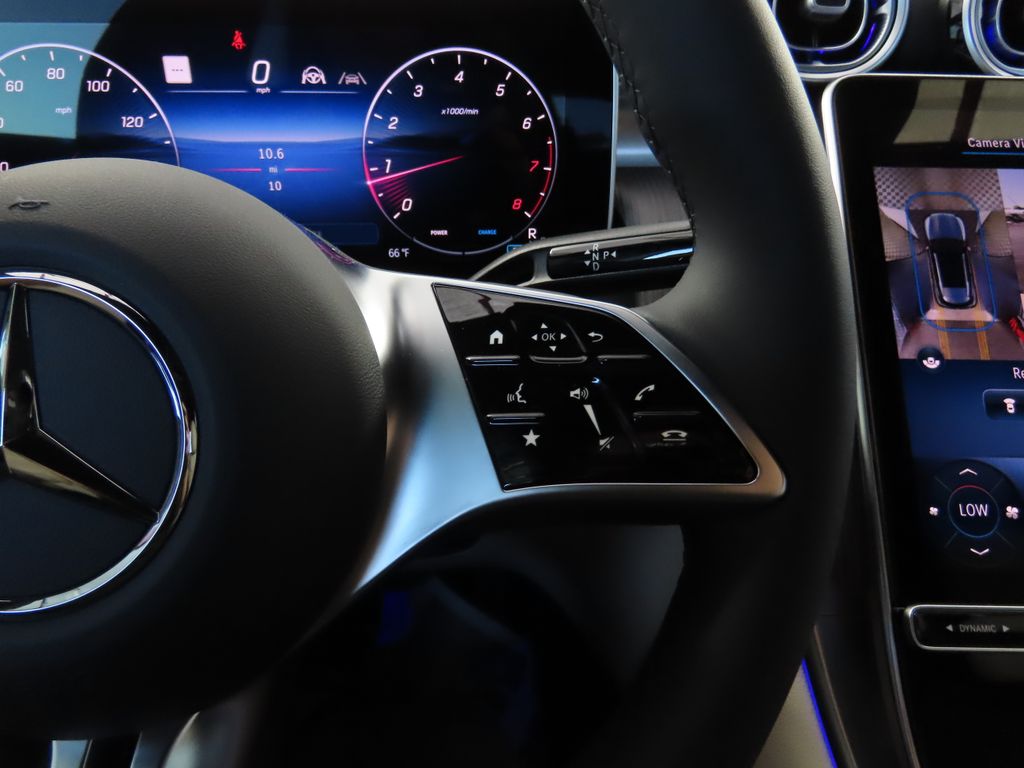 2025 Mercedes-Benz GLC 300 12