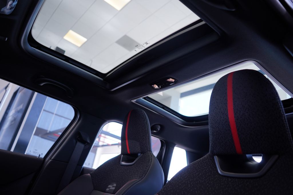 Thumbnail: 2026 MINI Cooper - 14