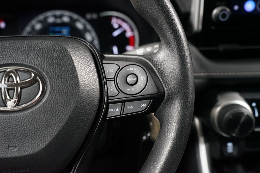 Thumbnail: 2024 Toyota RAV4 - 13