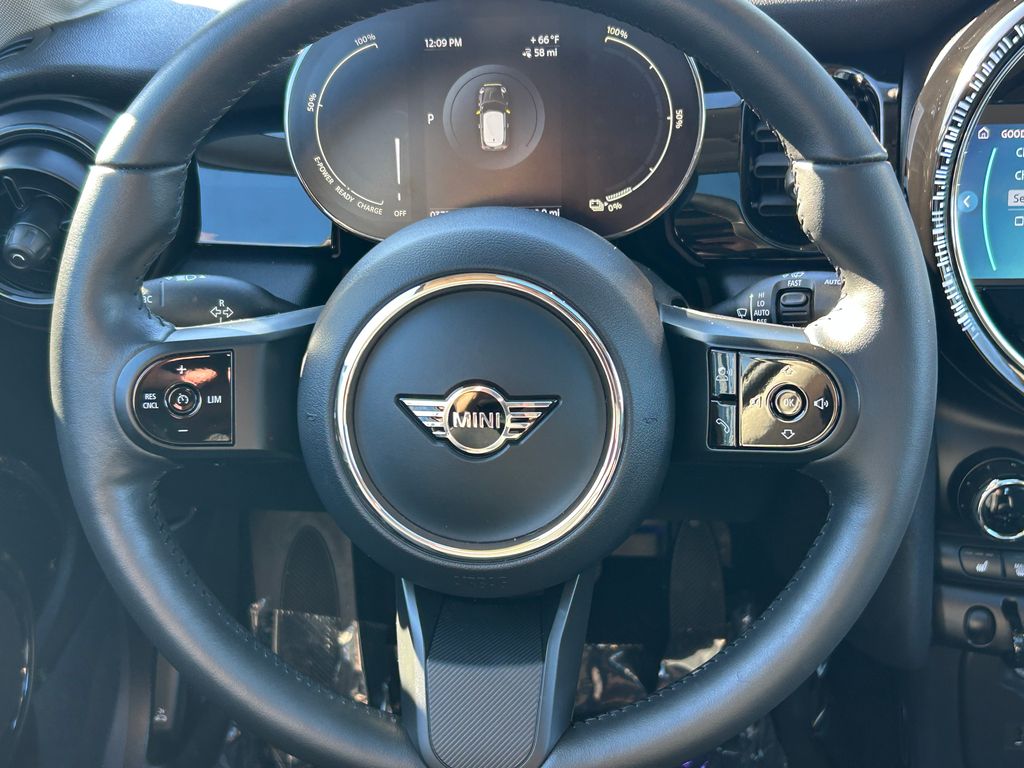 Thumbnail: 2024 MINI Cooper - 18