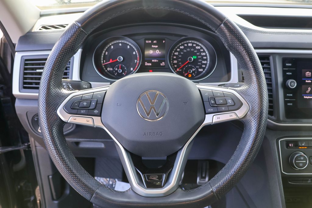 2021 Volkswagen Atlas 3.6L V6 SE w/Technology R-Line 17