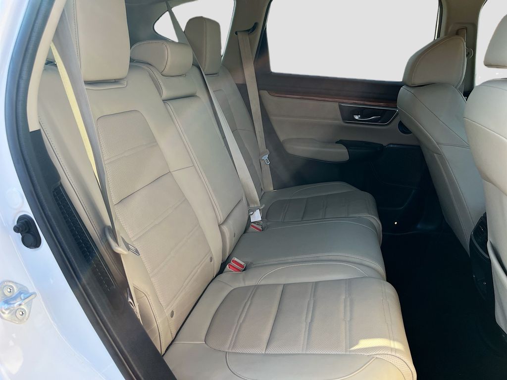 Used 2022 White Honda Touring image 28