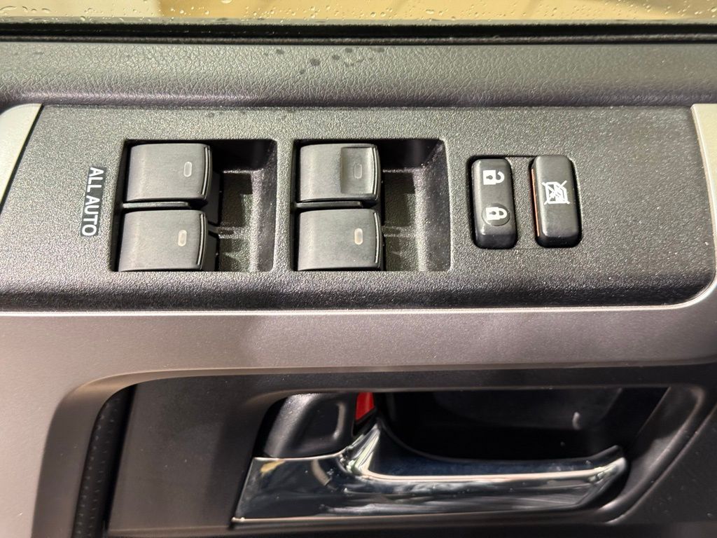 Thumbnail: 2024 Toyota 4Runner - 16