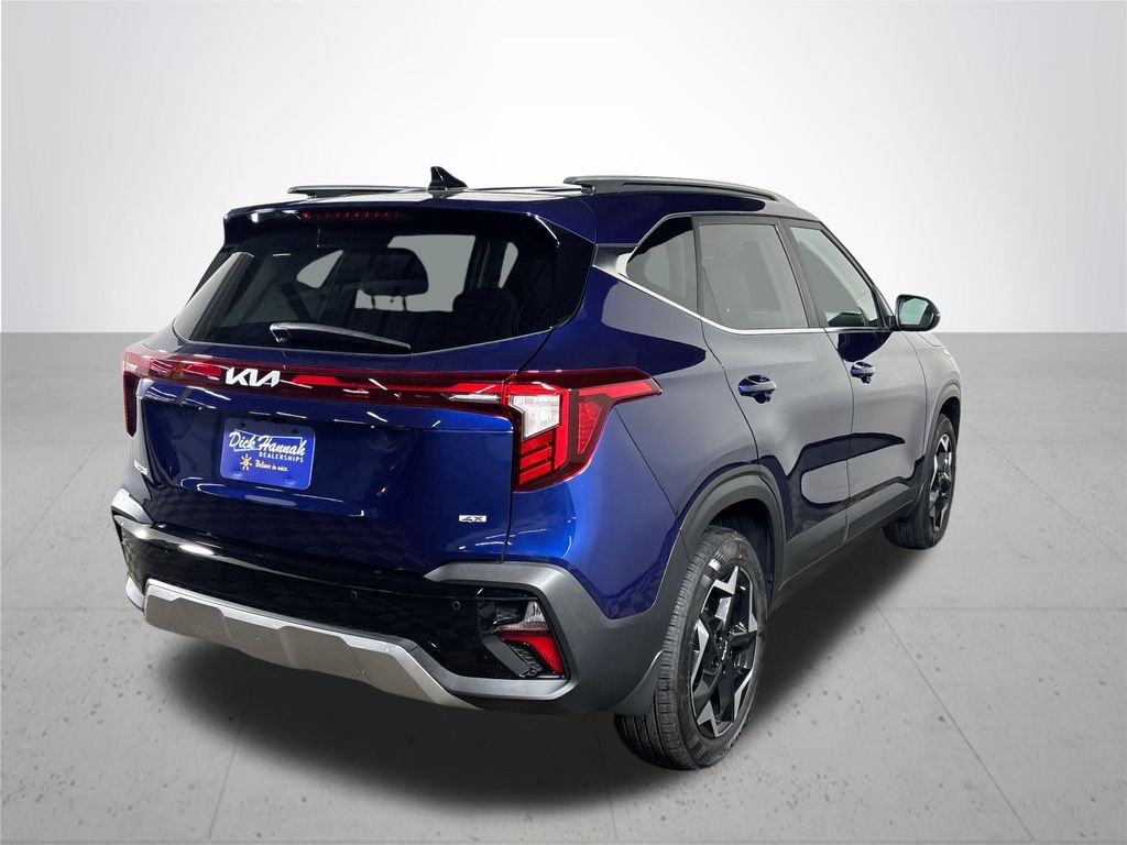 2025 Kia Seltos EX