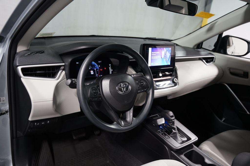 Thumbnail: 2026 Toyota Corolla Cross - 11