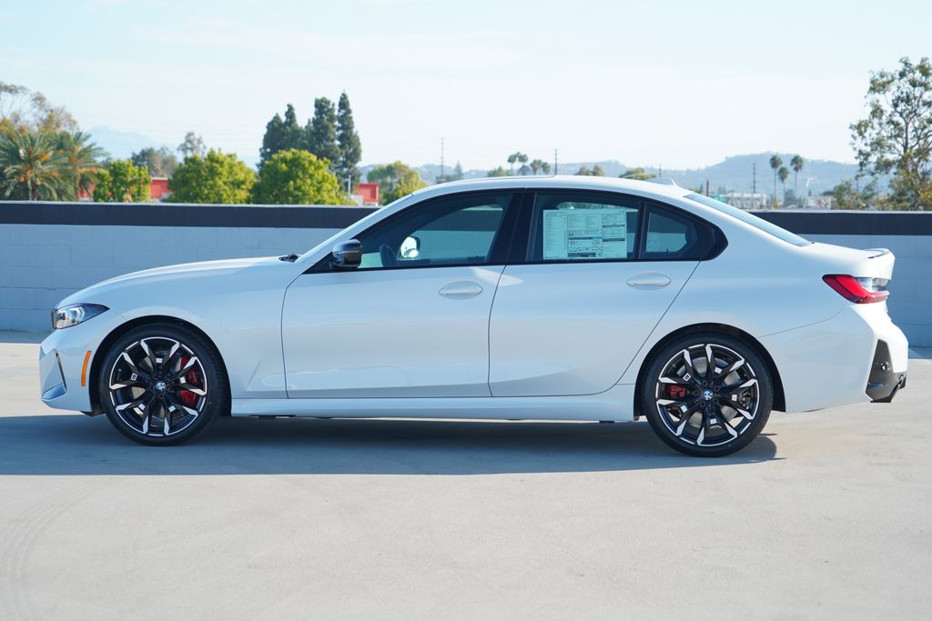 Thumbnail: 2026 BMW 3 Series - 5