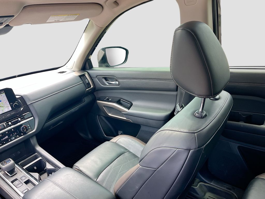Used 2022 Blue Nissan Platinum image 24