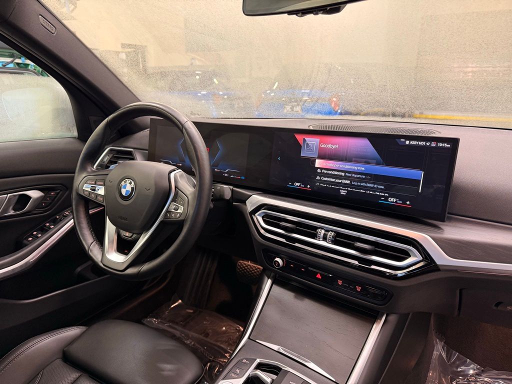 Thumbnail: 2023 BMW 3 Series - 30