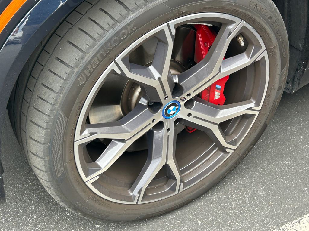 Thumbnail: 2023 BMW X5 - 3
