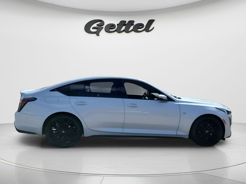 View vehicle photo 3