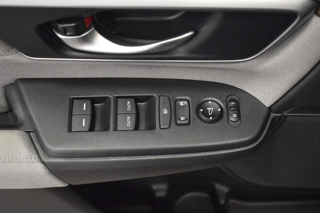 2017 Honda CR-V EX 16