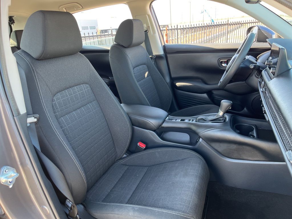 Thumbnail: 2025 Honda HR-V - 26