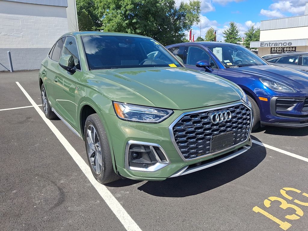 Thumbnail: 2022 Audi Q5 - 3