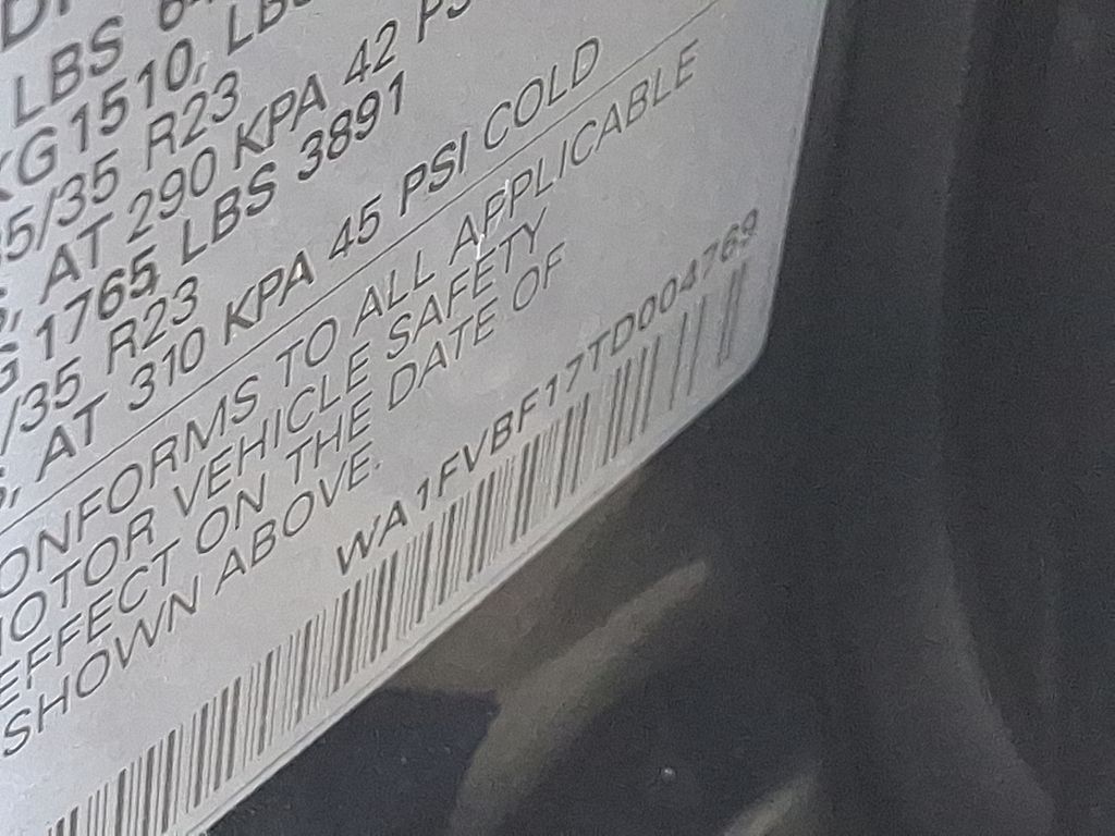 Thumbnail: 2026 Audi Q8 - 17